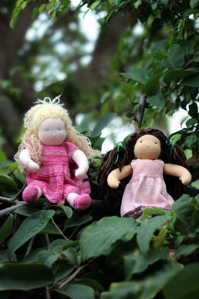 121107 Kimmy and Luka's 16 in Waldorf dolls on trees