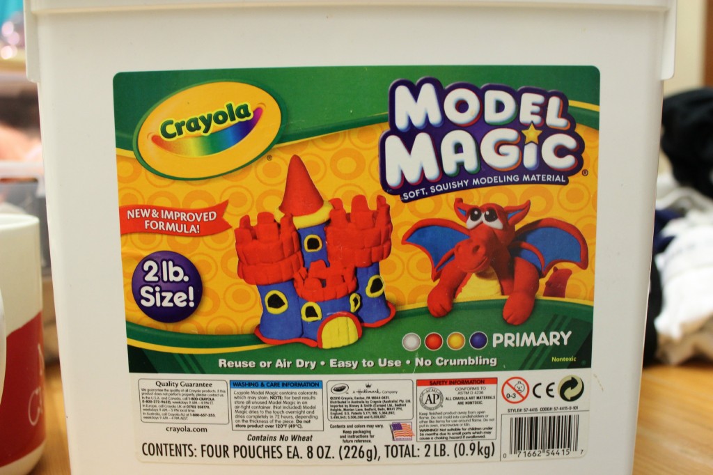 Crayola Model Magic big 2 pound tub