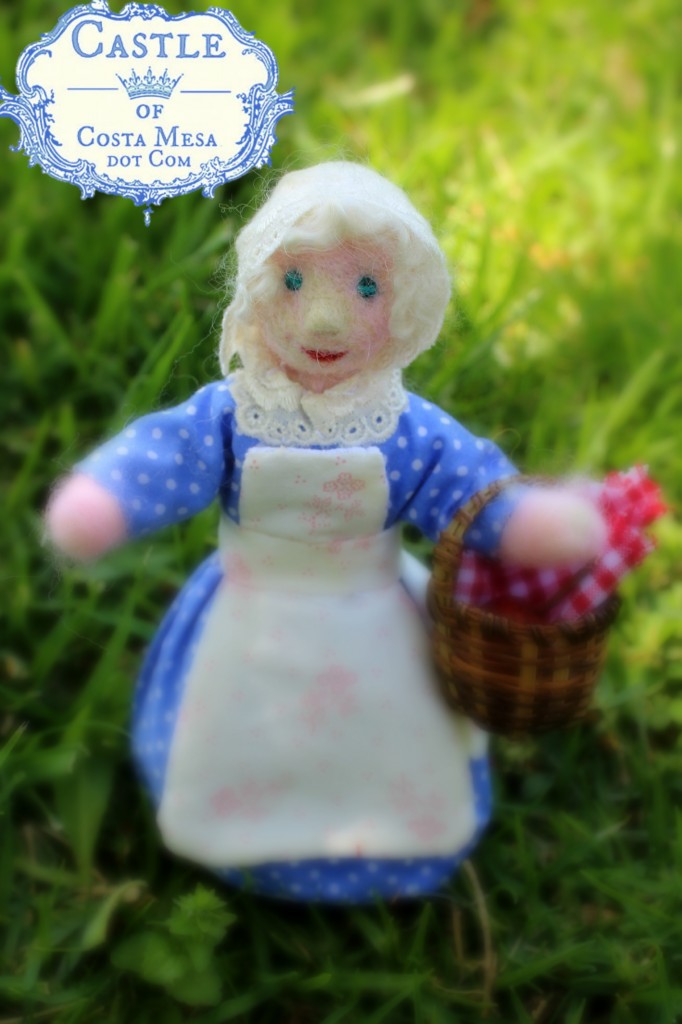 130421 Old Woman doll at Mason Park