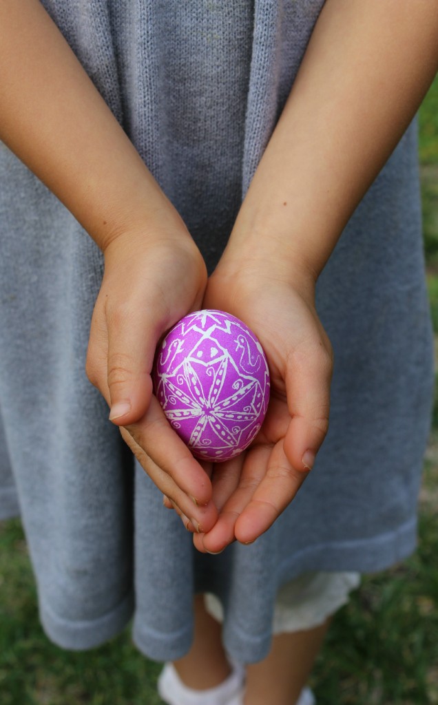 130320 Nunu's hands holding pink Ukrainian Easter egg