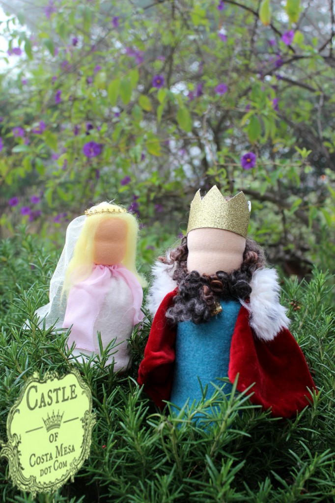 150205 Jzin's princess and king Waldorf table top puppet for Miss Michaela at playgroup.