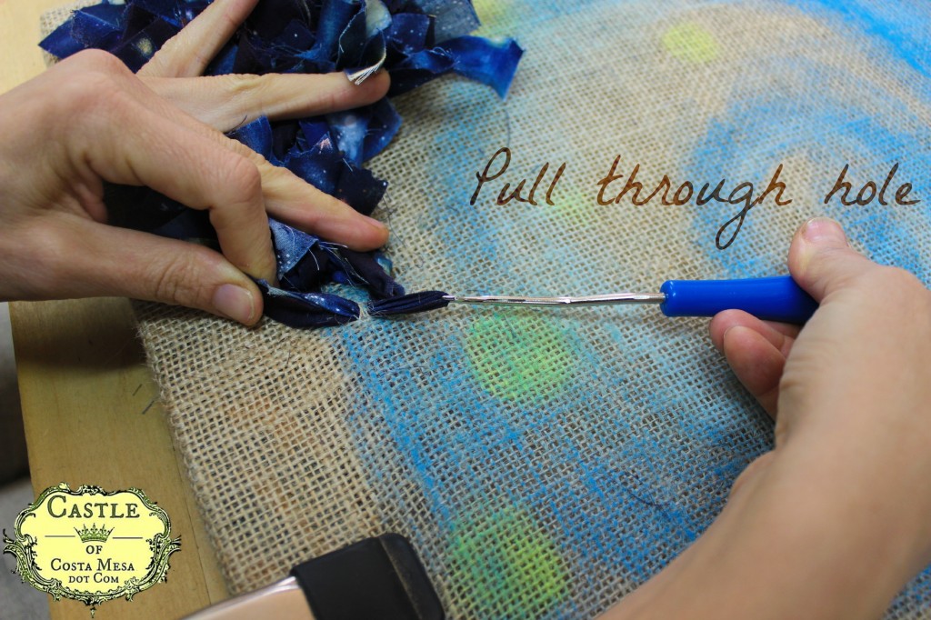 140107 Hooked rug tutorial Pull through hole. with text