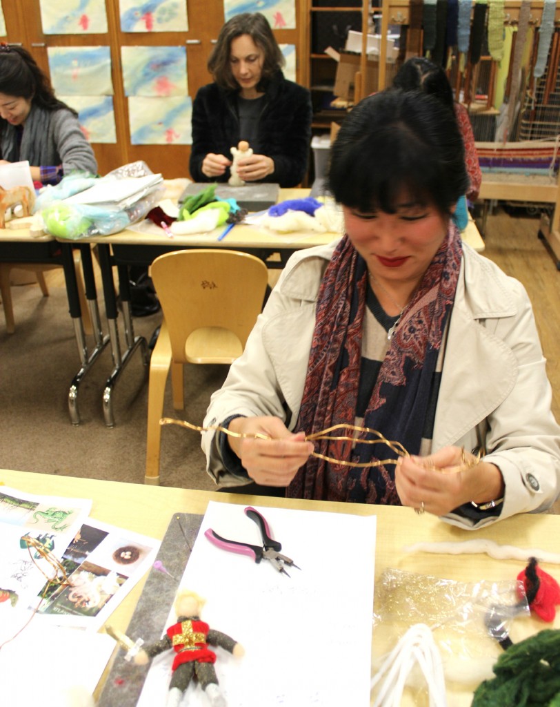 140207 Cathrine Ji making wire armature for posable fire-breathing dragon