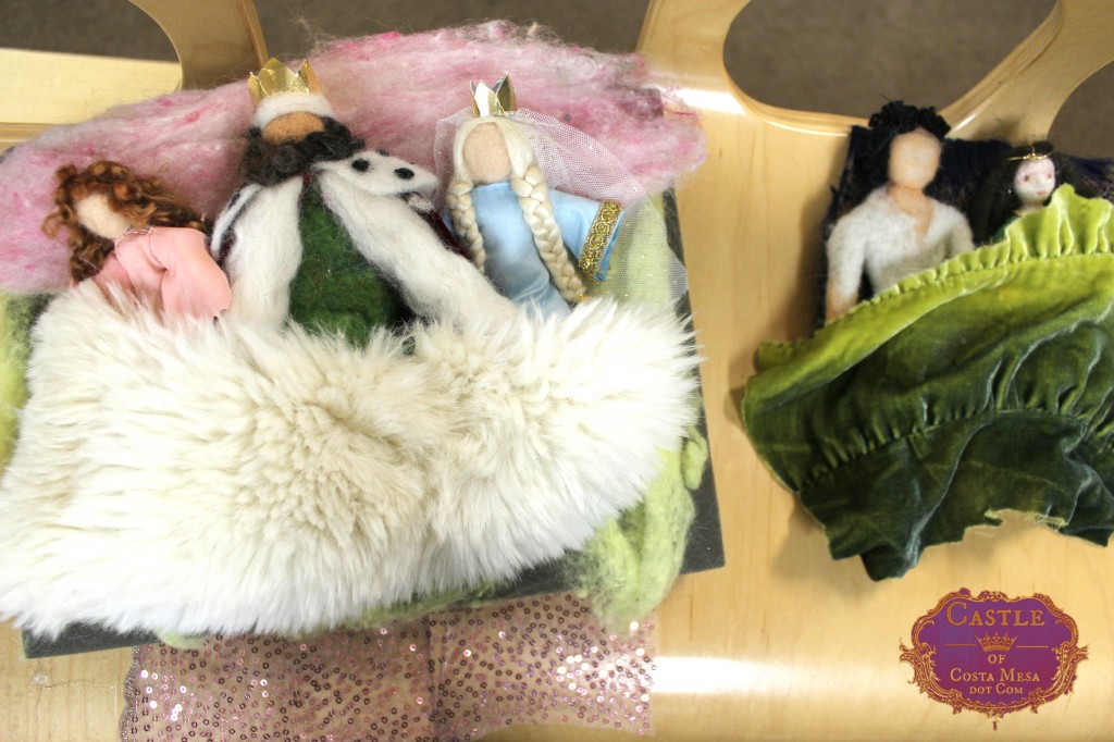 140210 Shhh the co-sleeping royal handmade dolls