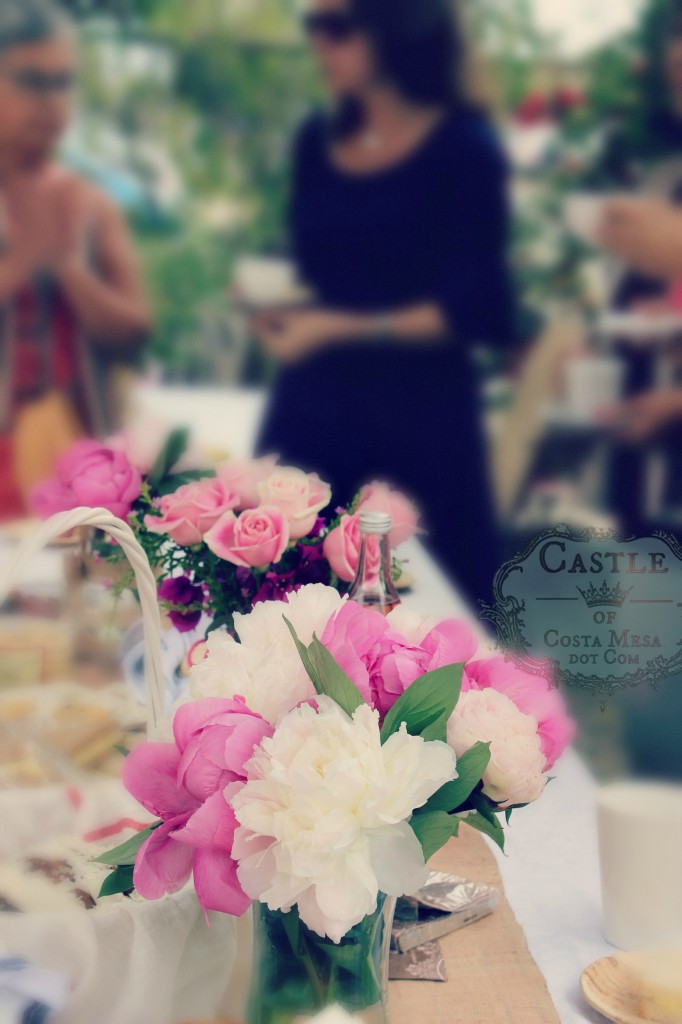 140610 Peonies on table 2