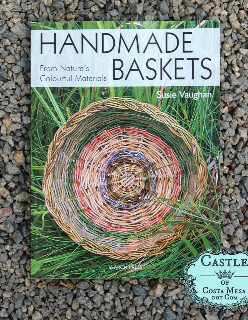 141028 Book recommendation Handmade Baskets from nature's colorful materials by Susie Vaughan