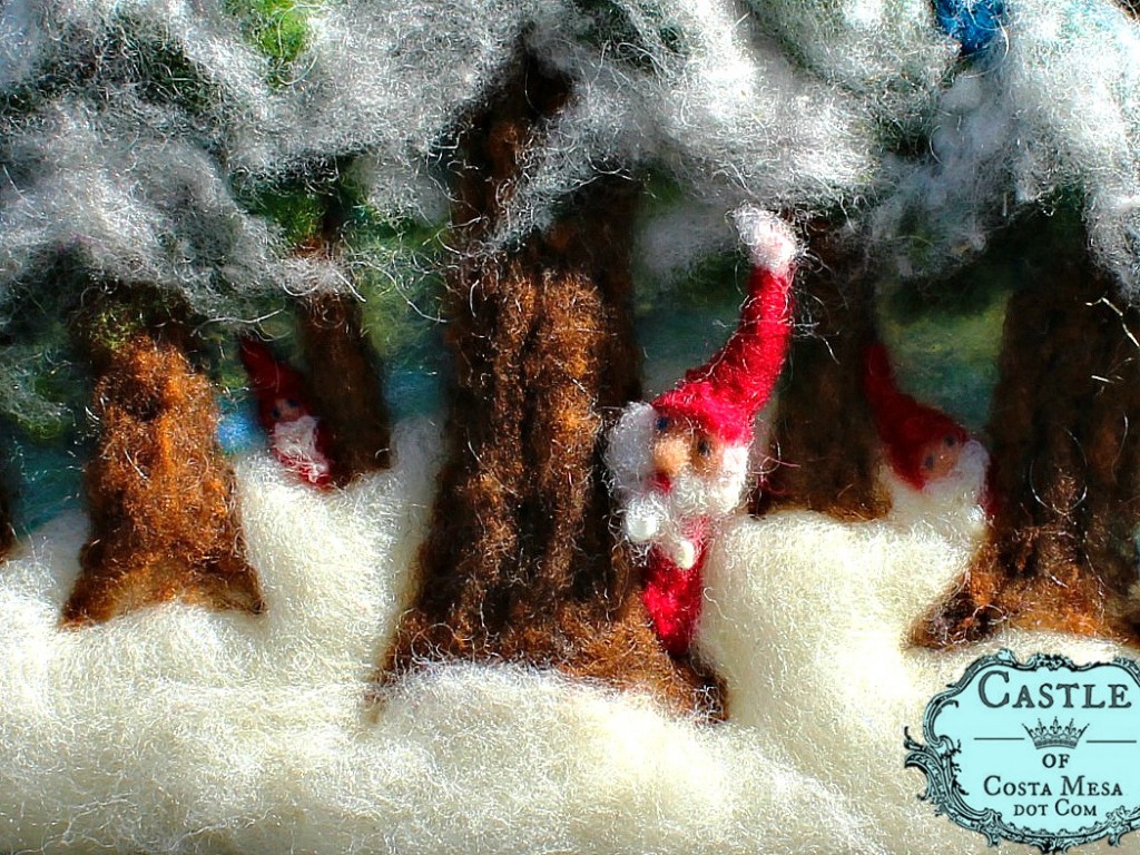 141109 Gnomes in the Snow cropped