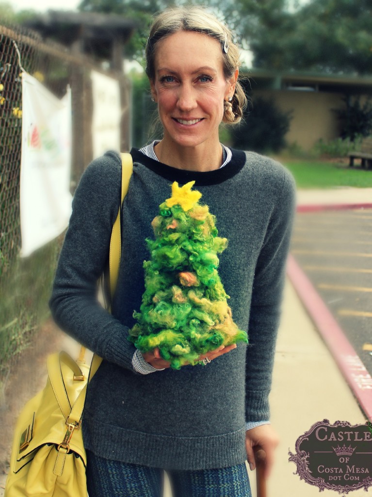 141110 Tiffany and her handmade needle-felted Christmas tree from craft group 2