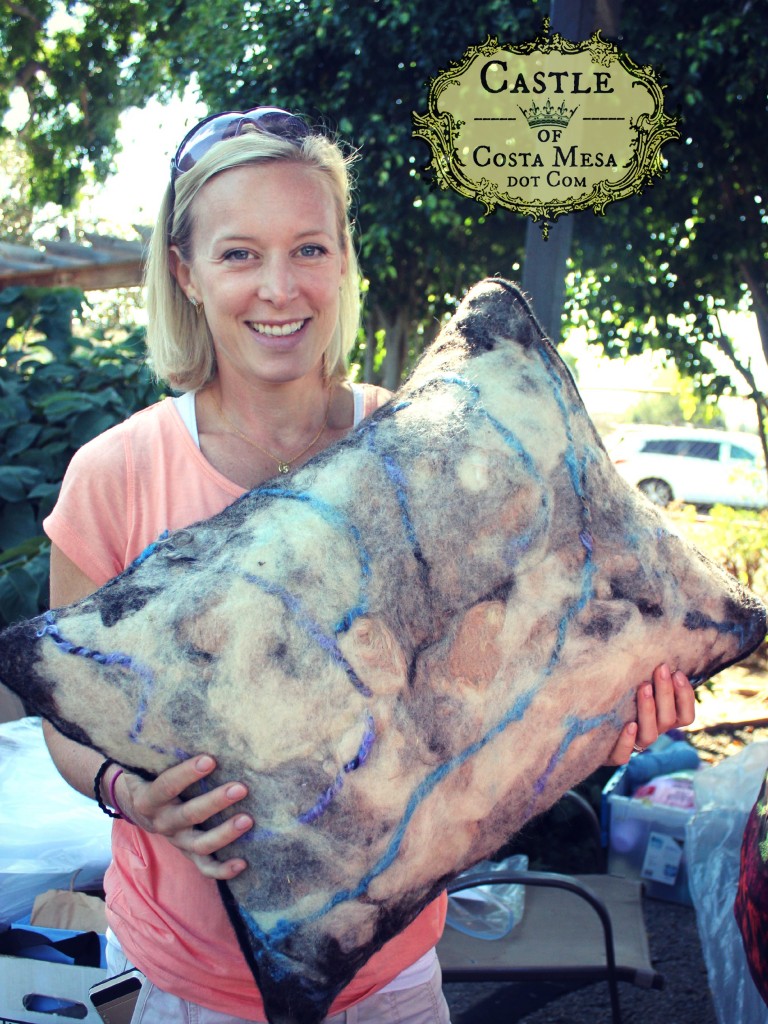 3218 151027 Stacey and her wet-felted alpaca and sheep fiber pillow handmade