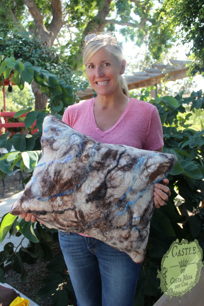 3223 151021 Kathy with wet-felted alpaca and sheep wool cushion pillow